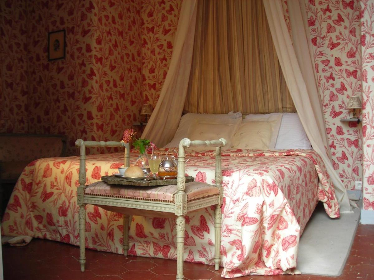 La Marronniere Hotell Cheffes-sur-Sarthe Eksteriør bilde
