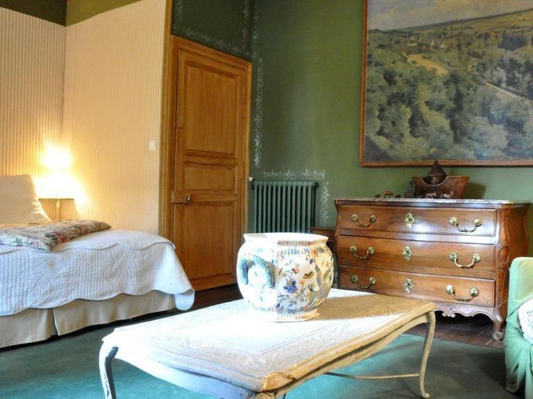 La Marronniere Hotell Cheffes-sur-Sarthe Rom bilde